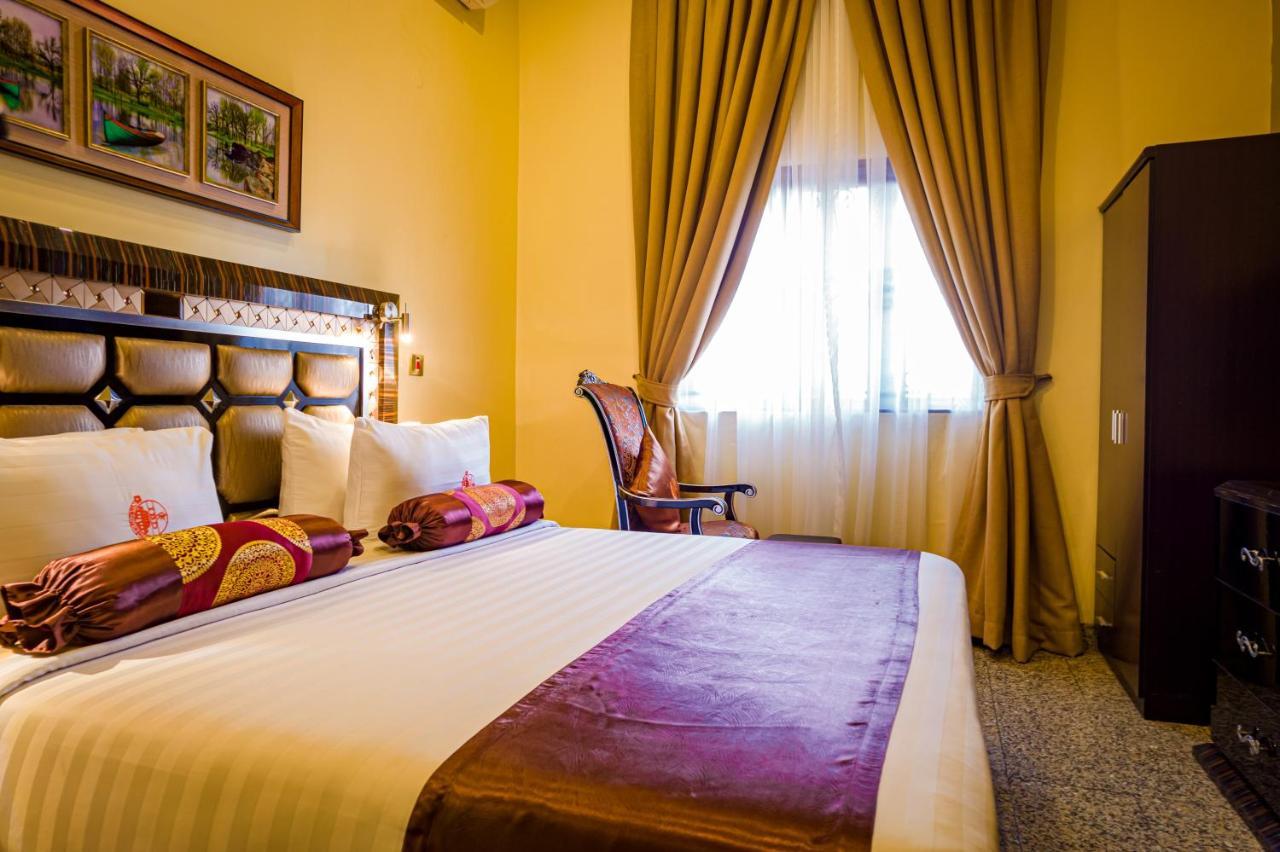 Ibd International Hotels Abeokuta Bagian luar foto