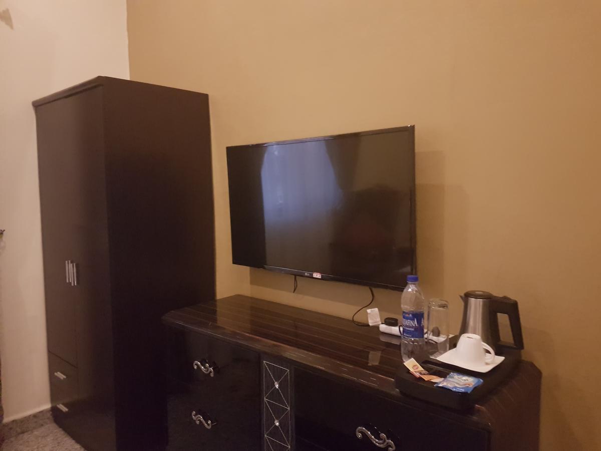 Ibd International Hotels Abeokuta Bagian luar foto